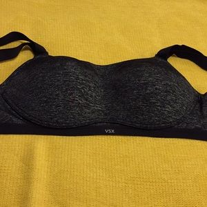 Victoria’s secret sports bra
